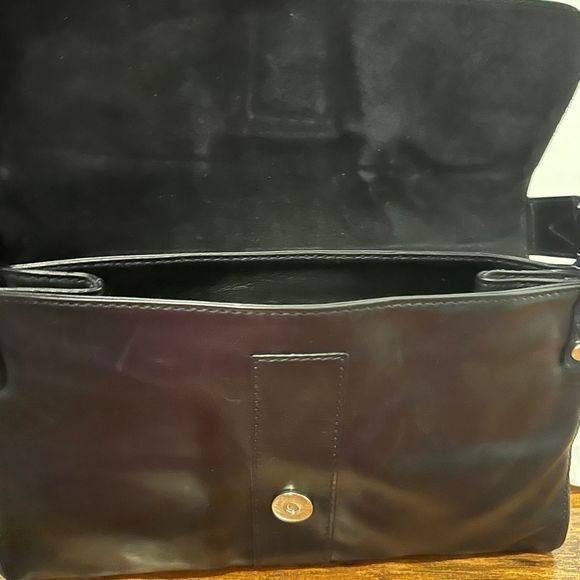 Vintage Dolce&Gabbana bag AVAILABLE TILL 06/01 - Picture 2 of 9